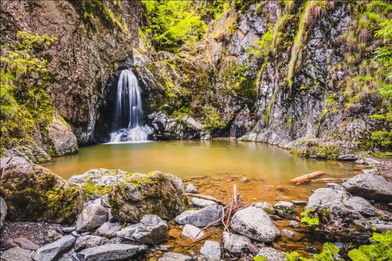 Lago Vidraru, un lugar sacado de un cuento