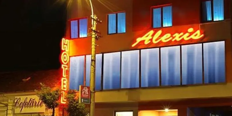 Alexis, foto 1 de 66