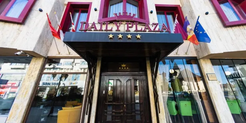 Daily Plaza, foto 1 de 71