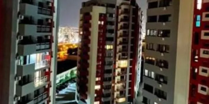 Tudor Towers, foto 1 de 12