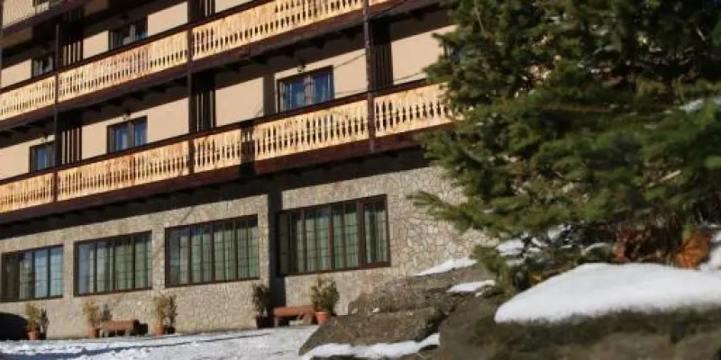 Vila Creasta Cocosului, foto 1 de 57